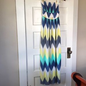 Chevron print maxi dress